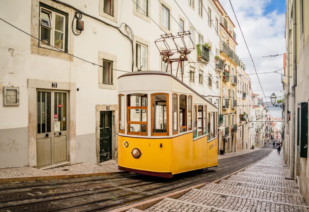 lisbon, tram, portugal, means of transport, traffic, vacations, tourism, travel, city, urban, city vacation, europe, lisbon, lisbon, lisbon, lisbon, lisbon, tourism, travel, travel, travel, city, city, city